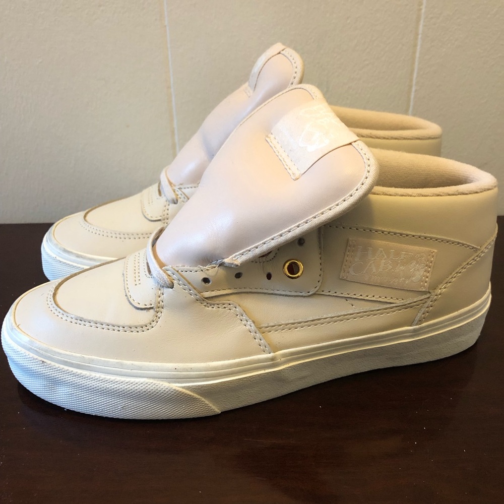 Vans Sz 8 Cream/Off-White High-Top Leather Sneakers